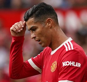 كريستيانو رونالدو يعلن وفاة رضيعه