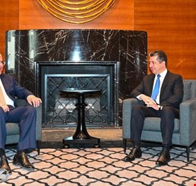 تفاصيل اللقاء بين مسرور البارزاني وجعفر الصدر في لندن