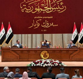 بعد ساعات من دعوة الصدر..البرلمان يفصح عن خفايا قانون تجريم التطبيع