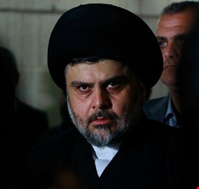 مقرب من الصدر يشن هجوما لاذعاً على ايران وتركيا: تستغلان ضعف العراق