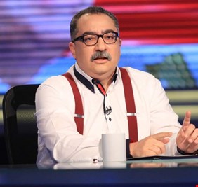 ماذا كتب الكاتب اليساري ابراهيم عيسى بعد هزيمة منتخب مصر أمام السنغال وعدم تأهله لكأس العالم؟