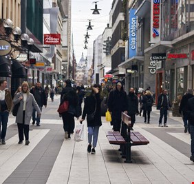 إصابة 183 شرطيا جراء أعمال شغب أثارتها احتجاجات مناهضة للإسلام في السويد