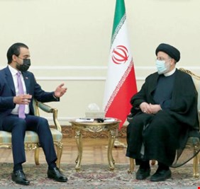 بعد زيارة الحلبوسي الى إيران، محلل يتوقع تفكك التحالفات الحاليةوتشكيل تحالفات جديدة ومختلفة