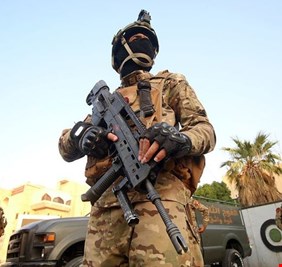 تفاصيل بوليسية مثيرة لمطاردة متهم بالقتل تنتهي بتفجير نفسه وإصابة ضابطين كبيرين من القوة المهاجمة في ذي قار