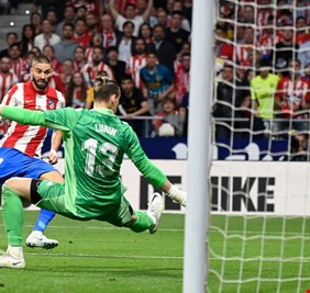 أتلتيكو مدريد يحسم ديربي العاصمة ويثأر من ريال مدريد