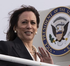 كامالا هاريس تؤكد التزام واشنطن تجاه منطقة جنوب شرق آسيا