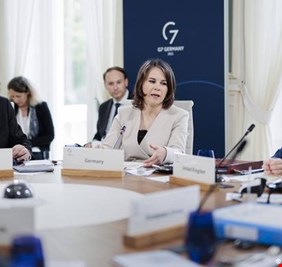 السبع الكبرى ترفض الاعتراف بحدود دولية ترسمها روسيا وتجدد دعمها لأوكرانيا