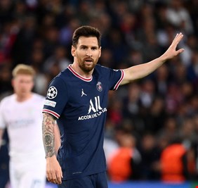 والد ميسي يتمنى عودته إلى برشلونة