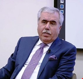 وكيل وزير المالية السابق يفجر قنبلة كبرى: حكومة الكاظمي تستطيع صرف 129 تريلون دينار هذا العام