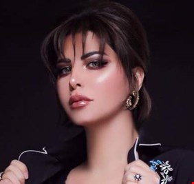 خلال بث مباشر.. شمس الكويتية تعرض الزواج على إعلامي!