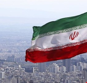 مسؤول إيراني: نجهز خطوات كبرى لتطوير العلاقات الإيرانية الخليجية