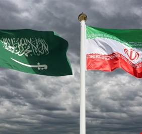 إيران تعلن عن إرسال وفد إلى السعودية