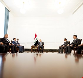 الكاظمي خلال استقباله نائب الرئيس الإيراني: علينا التصدي المشترك للتغيير المناخي الذي بات يشكل خطراً حقيقياً