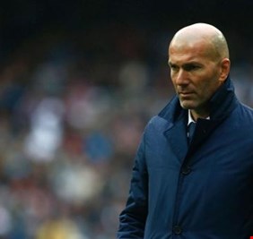 زيدان يحدد موقفه بعد جلسة مع ناصر الخليفي