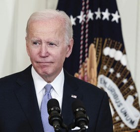 بايدن: قررت تزويد أوكرانيا بأنظمة صاروخية أكثر تقدما