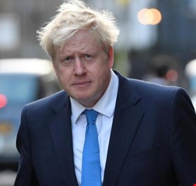 جونسون يرفض الاستقالة بعد تداعيات فضيحة 