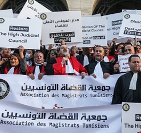 تونس.. القضاة يقرّون إضرابا بداية من الاثنين في كافة المرافق القضائية