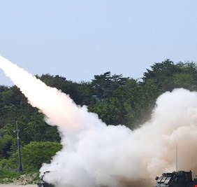 سيئول وواشنطن تطلقان 8 صواريخ ردا على بيونغ يانغ