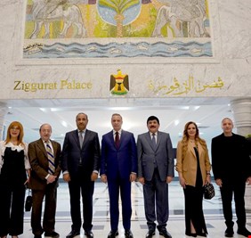 الكاظمي يستقبل عدداً من الفنانين السوريين