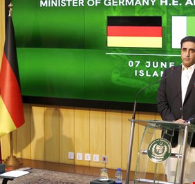 وزيرة الخارجية الألمانية: 