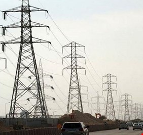 جلسة برئاسة الملك السعودي تشهد الموافقة على الربط الكهربائي مع العراق