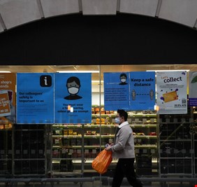 بريطانيا.. ارتفاع هائل في معدلات الإصابة بكورونا