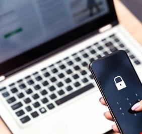 تحقق من أمن حساباتك على الفور.. 24 مليار اسم مستخدم وكلمات مرور تسربت إلى الويب المظلم