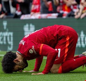 محمد صلاح في تشكيلة مثالية لأغلى لاعبي العالم.. فما هو ترتيبه؟