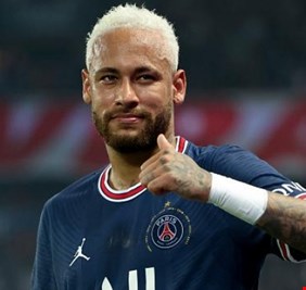 مفاجأة.. نيمار معروض على برشلونة