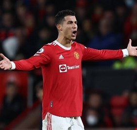 قنبلة الميركاتو.. بايرن ميونخ يفكر بضم رونالدو لتعويض رحيل ليفاندوفسكي