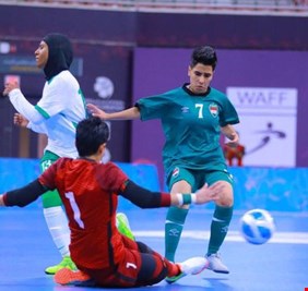 سيدات العراق لكرة الصالات يخطفن لقب غربي آسيا