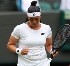 التونسية أنس تحقق إنجازا تاريخيا في التنس