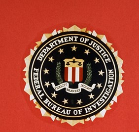 نيويورك تايمز: اتهام سعودي بتهديد معارضين من حسابات وهمية