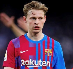 رئيس نادي برشلونة: لن نفرط في دي يونج