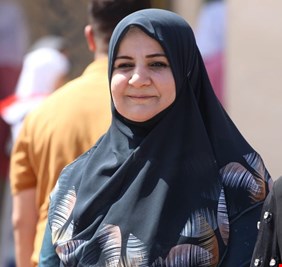 بعد تعرضها لهجوم إعلامي.. النائب الجديدة دنيا الشمري ترد: انا مع من يشكل الحكومة