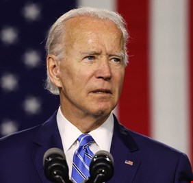 الرئيس الأمريكي بايدن يعلن عن مشروع يخص كهرباء العراق