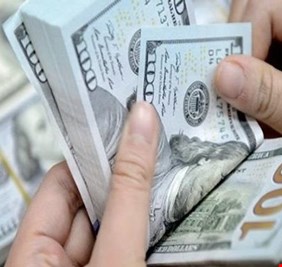 أحد أثرى أثرياء الكون يخطط للتخلي عن ثروته.. كيف سينفقها؟