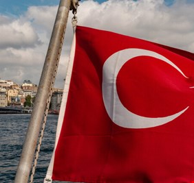 تركيا.. حملة على مواقع التواصل لمنع السوريين المجنسين من المشاركة في الانتخابات