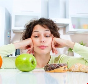 أطعمة يجب ألا تأكلها بعد الساعة 6 مساءً