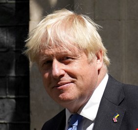 في آخر ظهور له في مجلس العموم.. جونسون يستشهد بـ