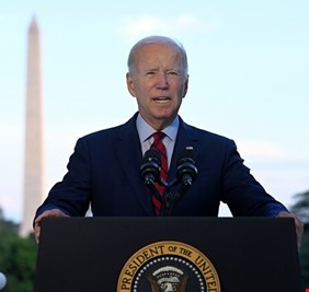 بايدن يعلن رسميا أن الولايات المتحدة قتلت زعيم 