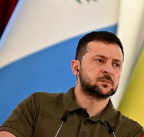 زيلينسكي يدعو الصين للوقوف ضد روسيا