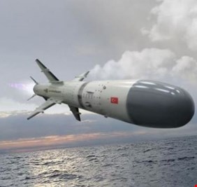 صواريخ صينية تسقط في مياه اليابان وطوكيو تحتج