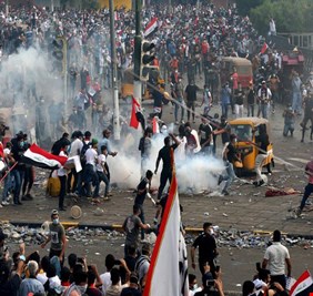 معركة عض الأصابع مستمرة بين الخصوم، ومخاوف من تفجر اقتتال اهلي مدعوم خارجياً