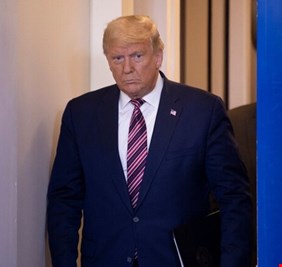 ترامب يصل إلى مكتب المدعي العام في نيويورك للإدلاء بإفادته في تحقيق مدني