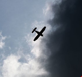 قتيلان بحادث تحطم طائرة في ولاية إلينوي الأمريكية