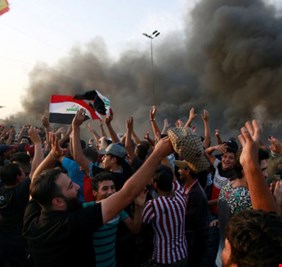 مراقبون: إحذروا السقف.. فإن سقط، فسيسقط على الجميع دون استثناء