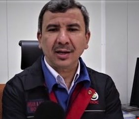 تعليقاً على تعيين وزير النفط وزيراً للمالية وكالة .. أحد الناشطين يعلق ساخراً: سنودع البزون شحمة ولحمة !