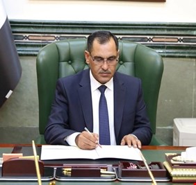 محكمة تحقيق الكرخ تتخذ الإجراءات القانونية بحق وزير الصناعة السابق