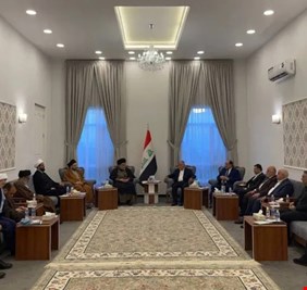 مصادر  تكشف عن صفقة مرتقبة تنهي الشلل السياسي وتجمع الاطار والتيار على طاولة المكاشفة